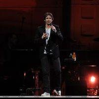 Josh Groban performs during the 'Straight To You Tour 2011' | Picture 111126